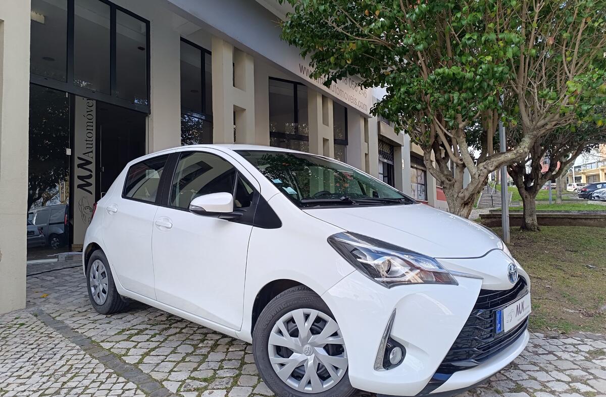 TOYOTA Yaris 1.5 HSD Comfort