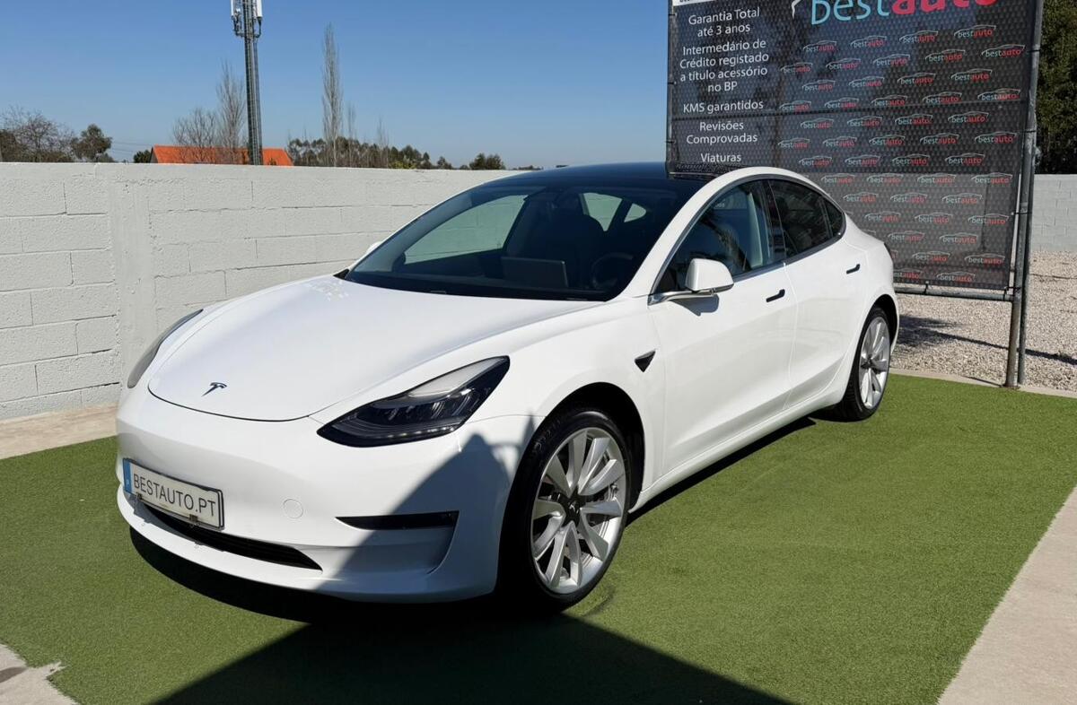 TESLA Model 3 Long-Range Dual Motor AWD