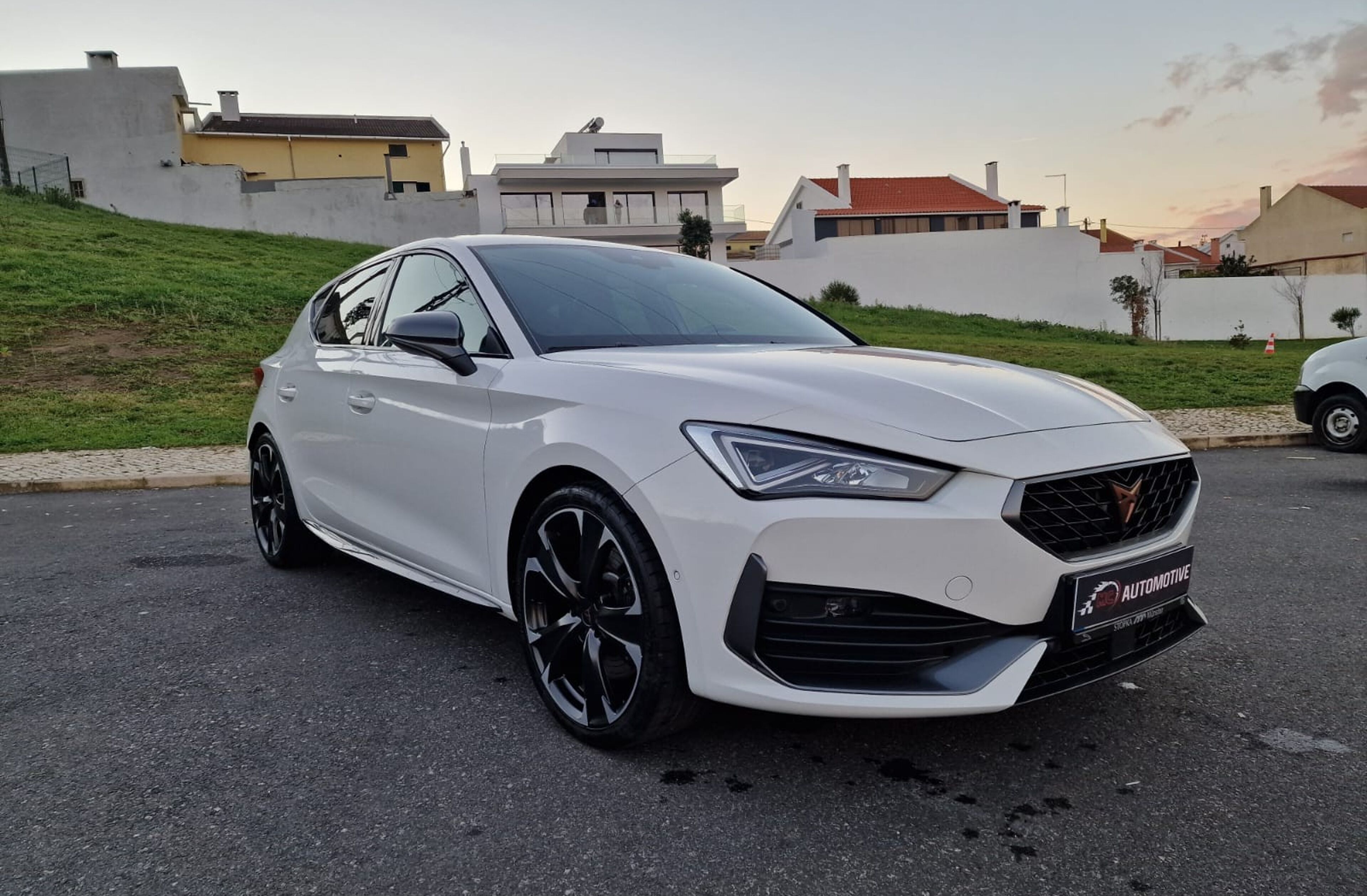 CUPRA Leon 1.4 e-Hybrid VZ DSG