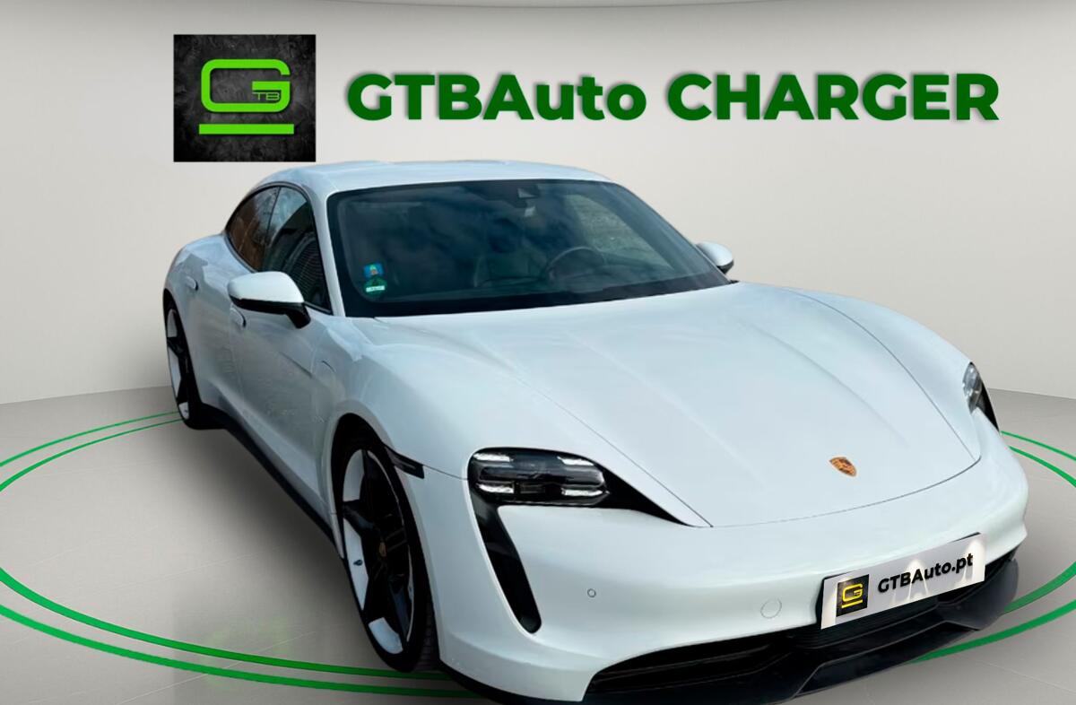 PORSCHE Taycan Taycan