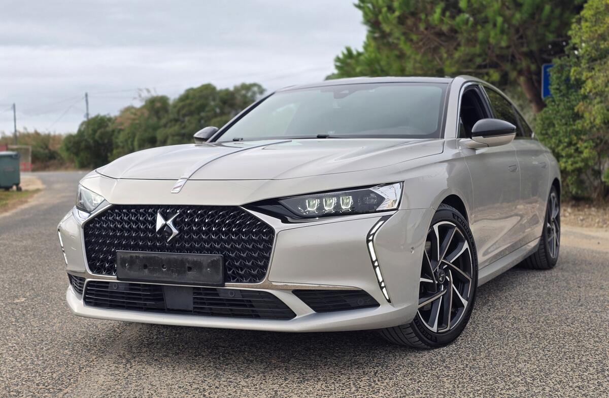 DS DS 9 E-Tense Rivoli+