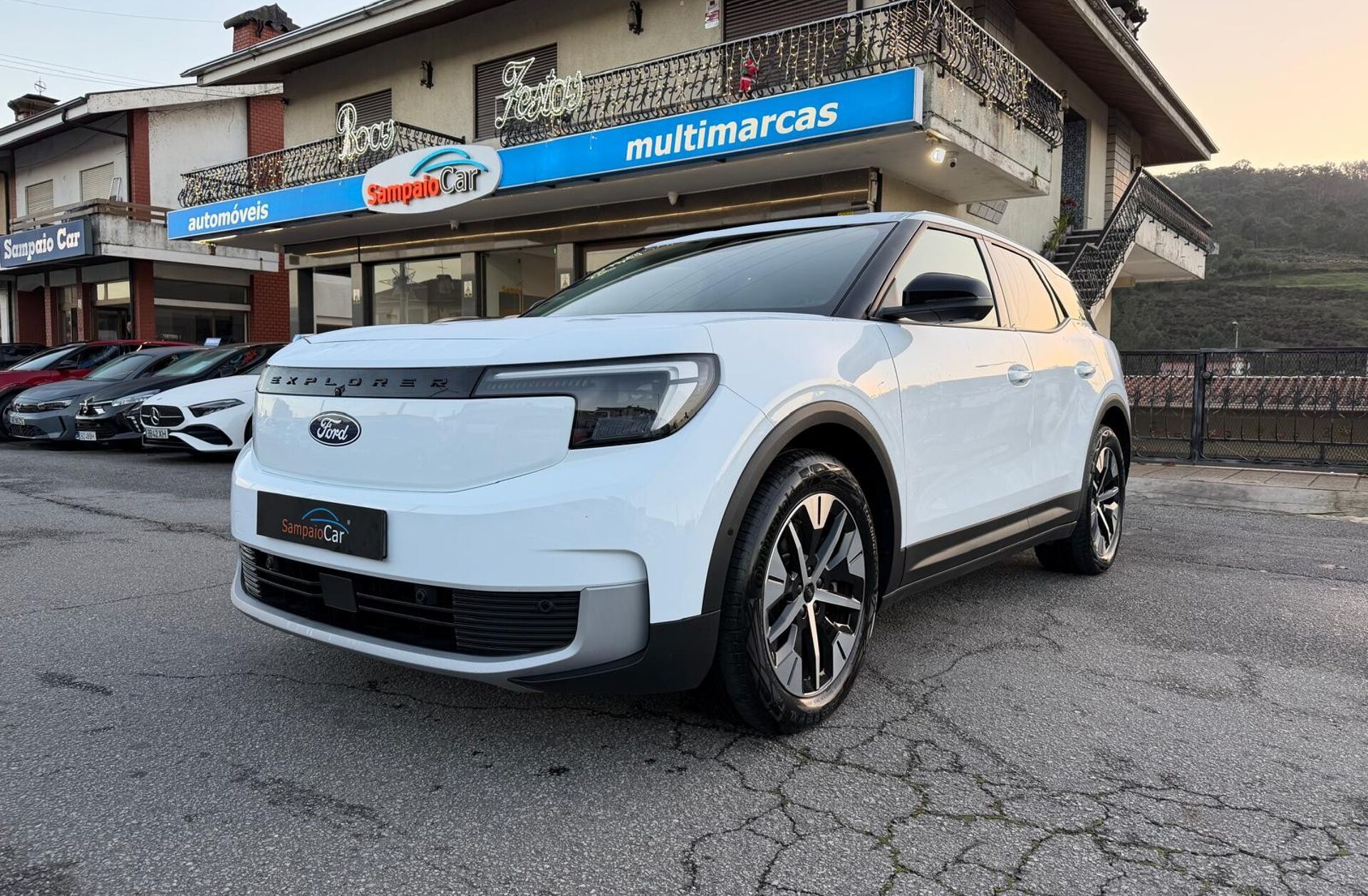 FORD Explorer 77 kWh