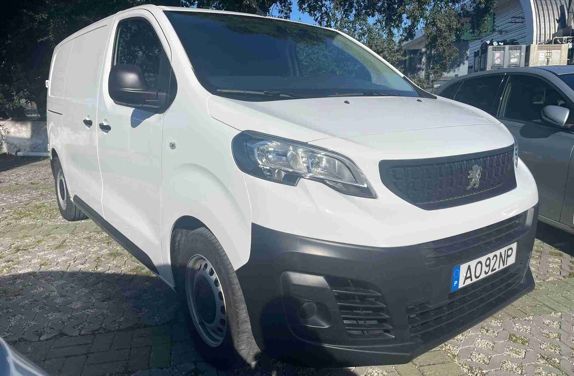 PEUGEOT Expert e- 50 kWh Standard