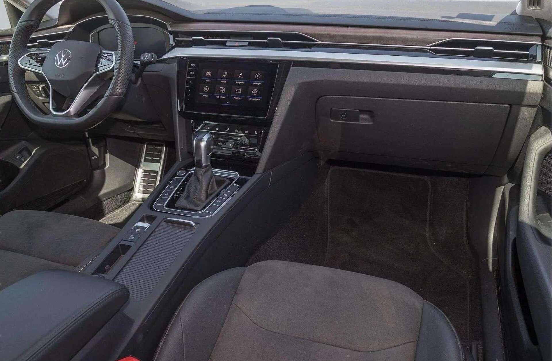 VOLKSWAGEN Arteon 1.4 TSI eHybrid Elegance