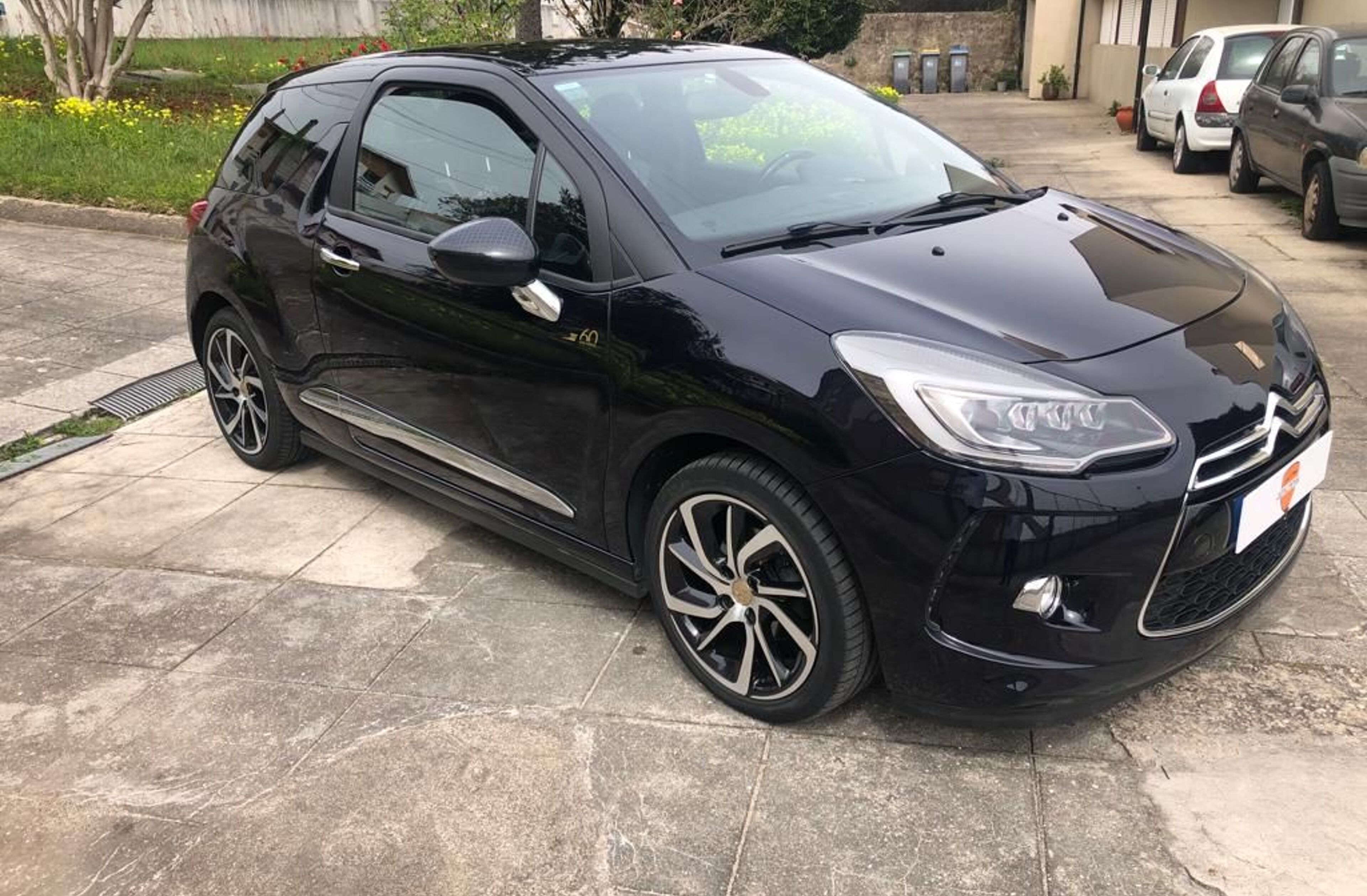DS DS 3 1.6 BLUEHDI 100 S&S BVM  60DS1955 (edition special)