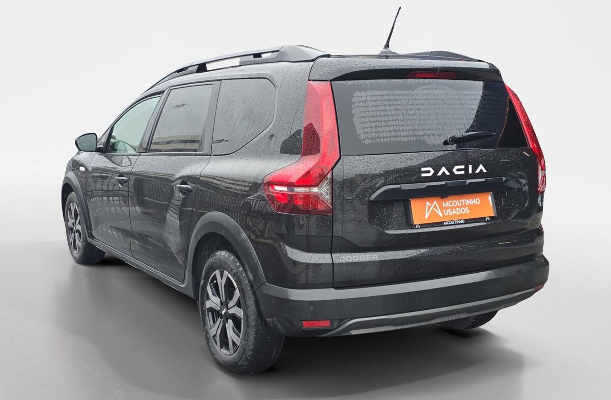 DACIA Jogger 1.0 TCe Expression 7L
