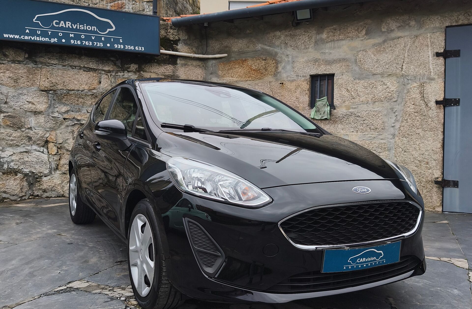 FORD Fiesta 1.1 Ti-VCT Business