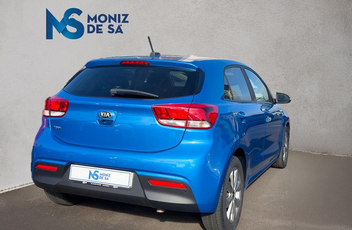 KIA Rio 1.0 T-GDi Drive