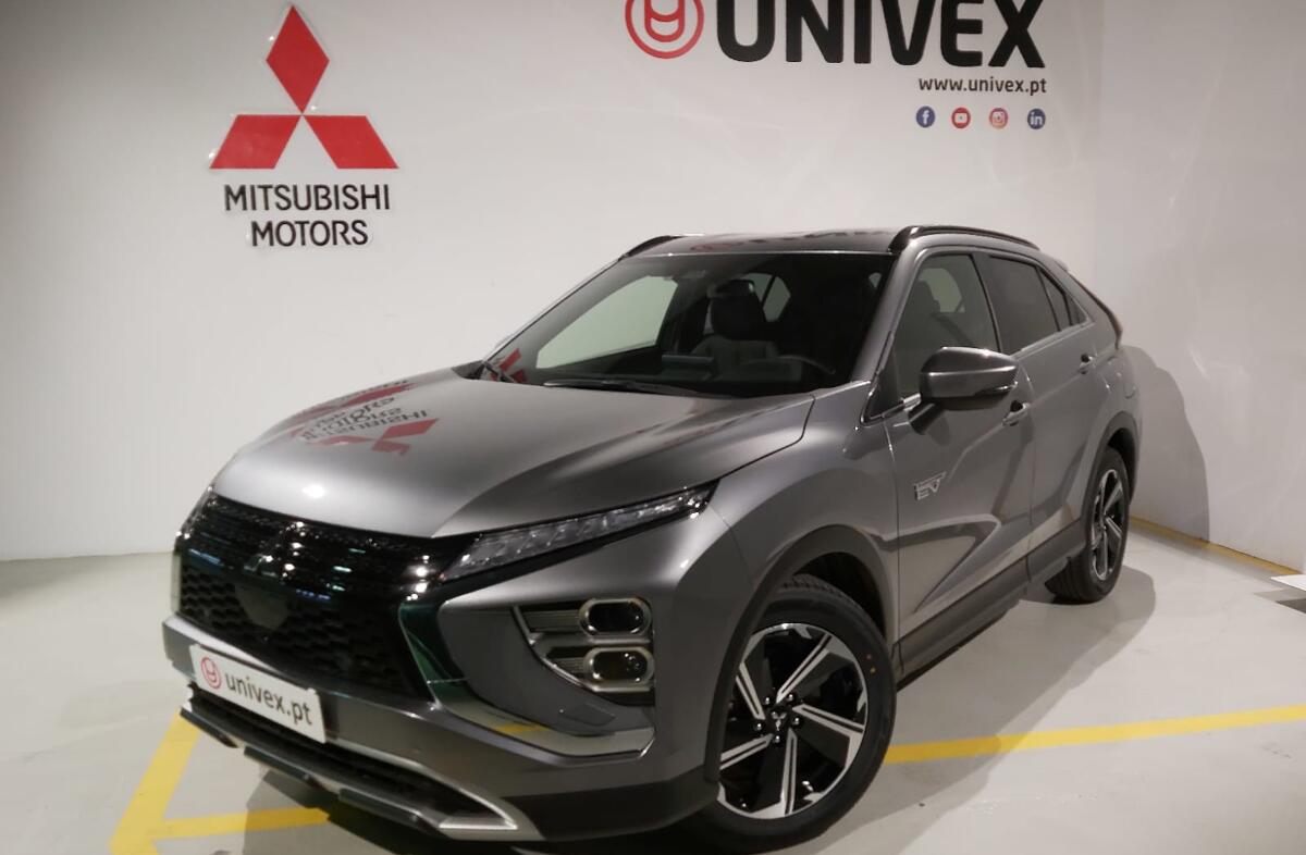 MITSUBISHI Eclipse Cross 2.4 PHEV eMotion