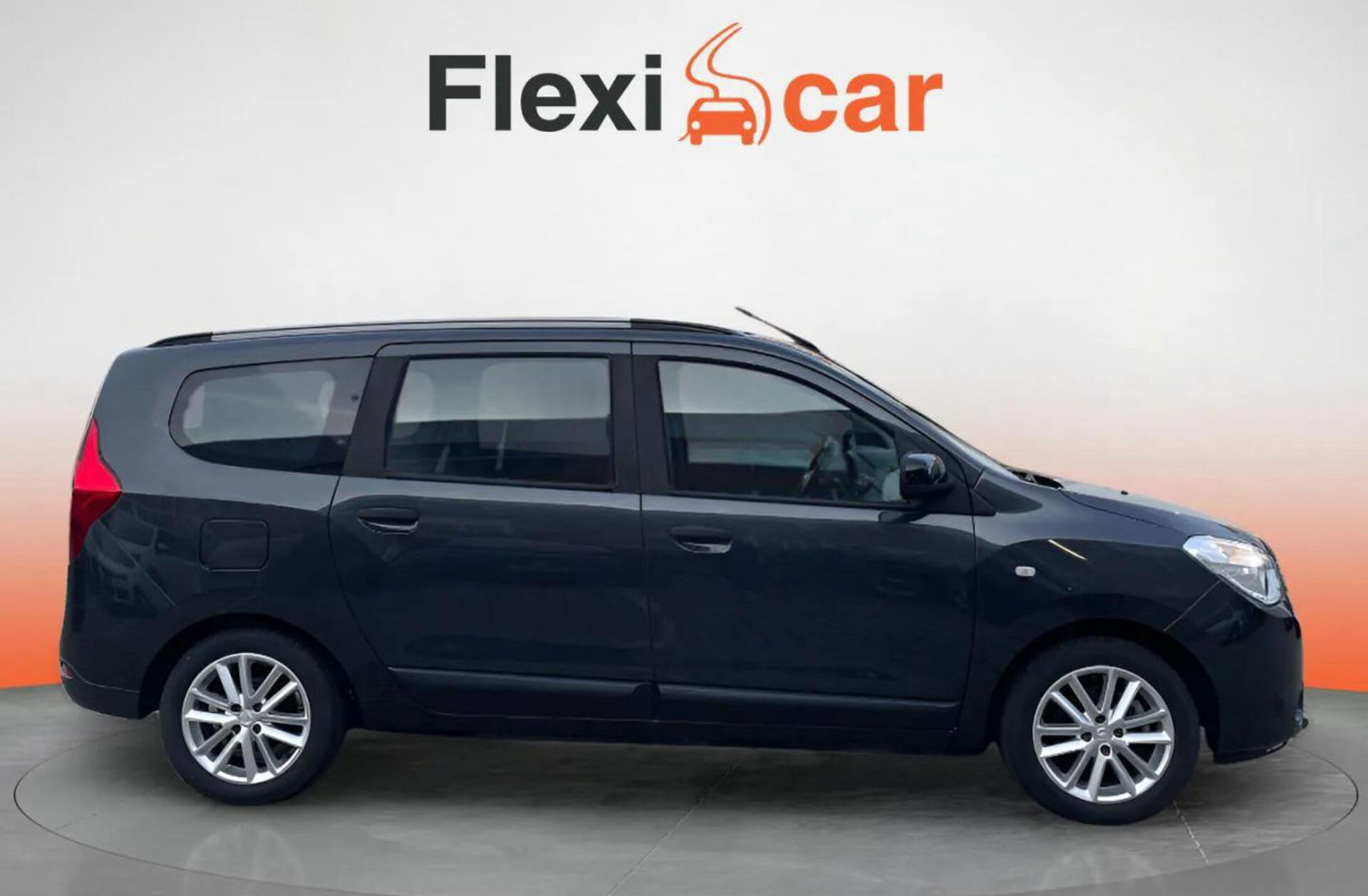DACIA Lodgy 1.3 TCe Stepway 7L