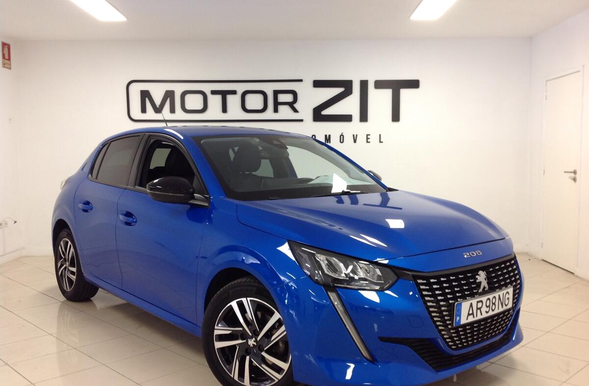PEUGEOT 208 1.2 PureTech Allure