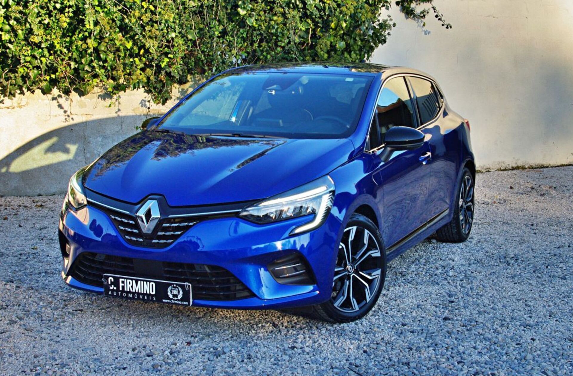 RENAULT Clio 1.0 TCe Techno