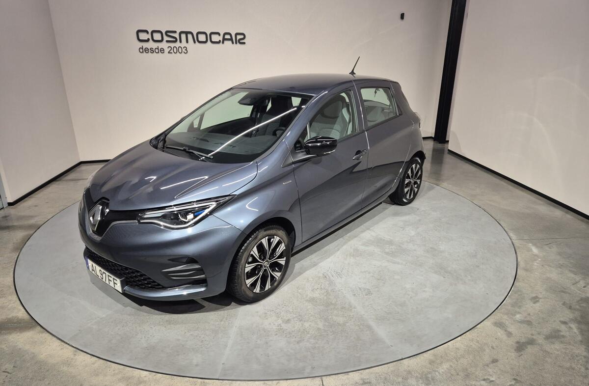 RENAULT ZOE Limited 50