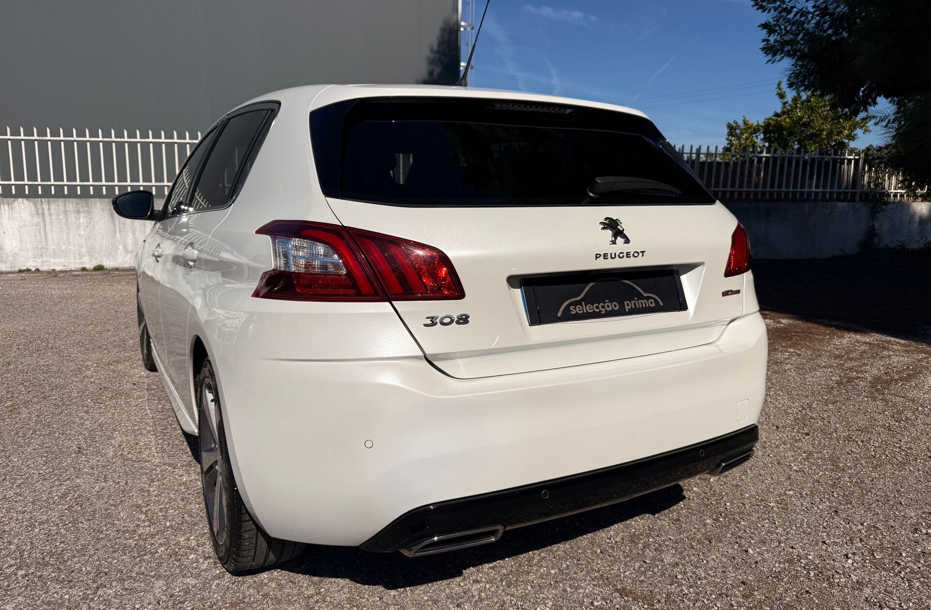 PEUGEOT 308 1.2 PureTech GT Line