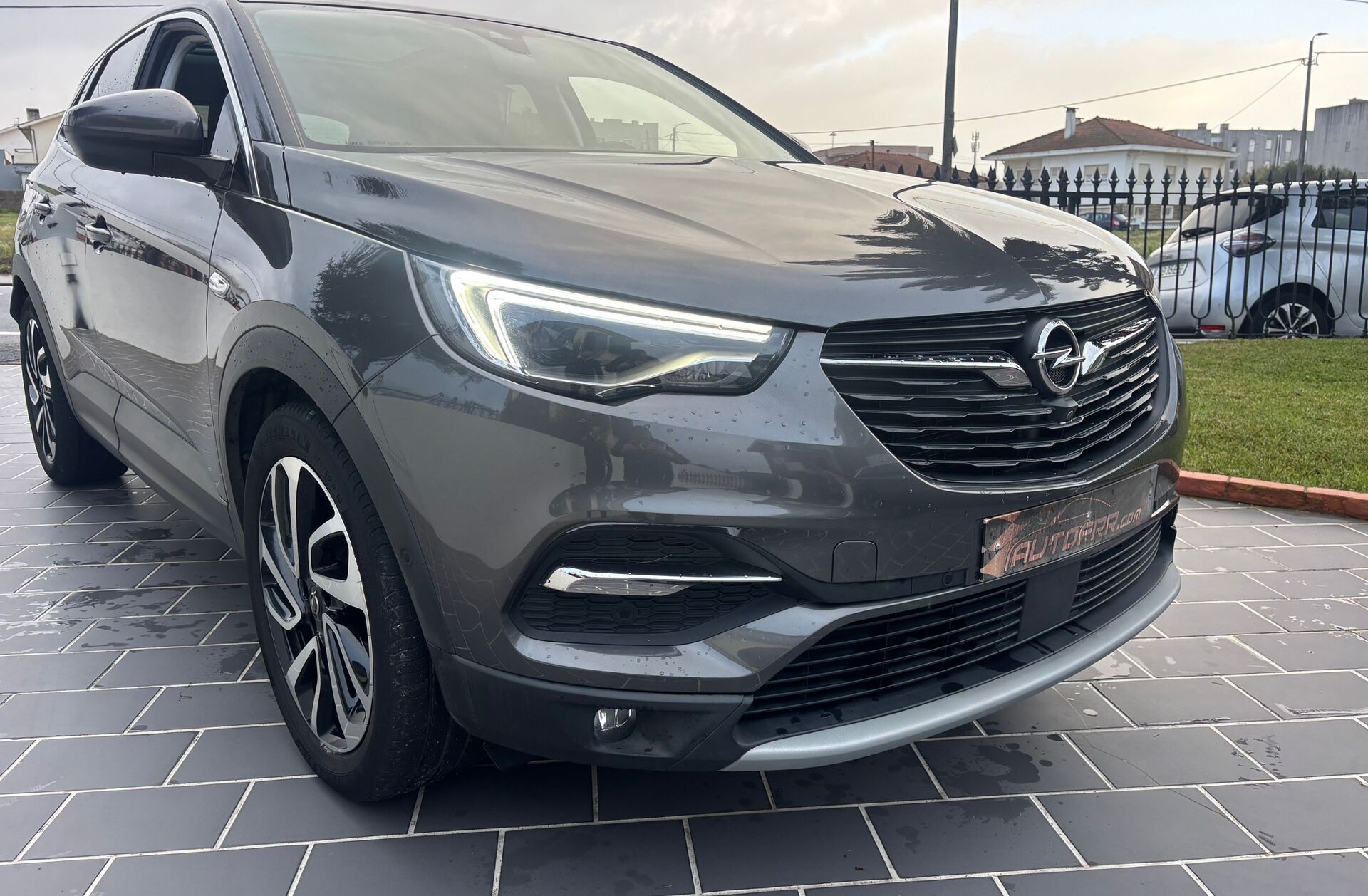 OPEL Grandland X 1.2 T Edition AT