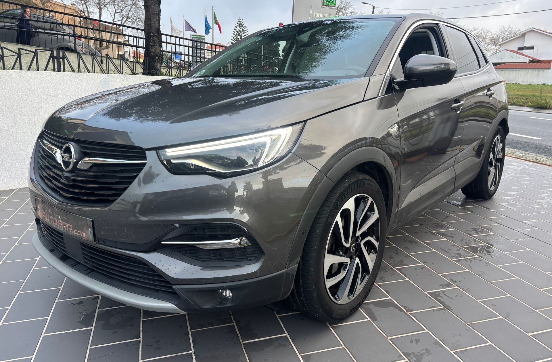 OPEL Grandland X 1.2 T Edition AT