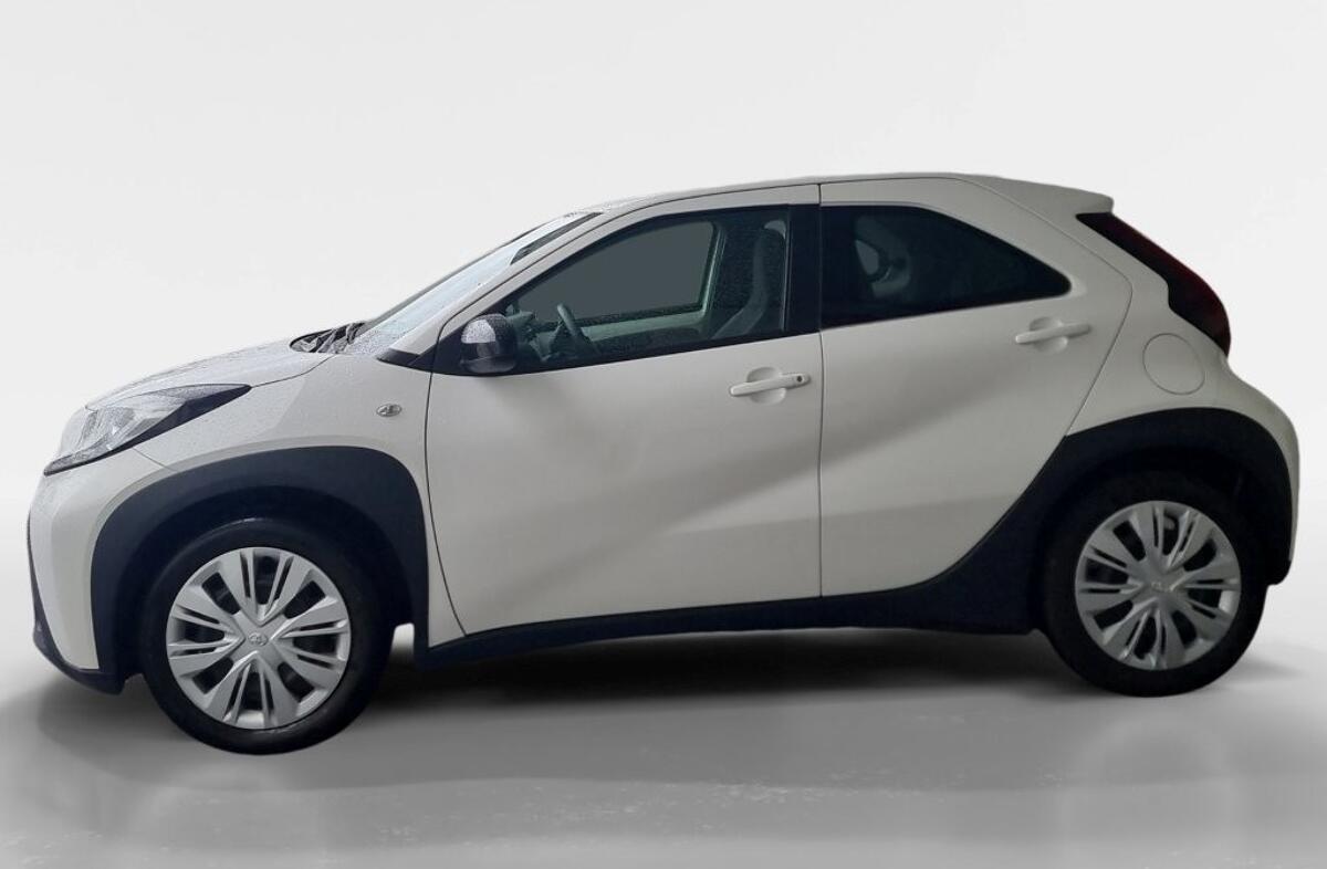 TOYOTA Aygo X 1.0 Play