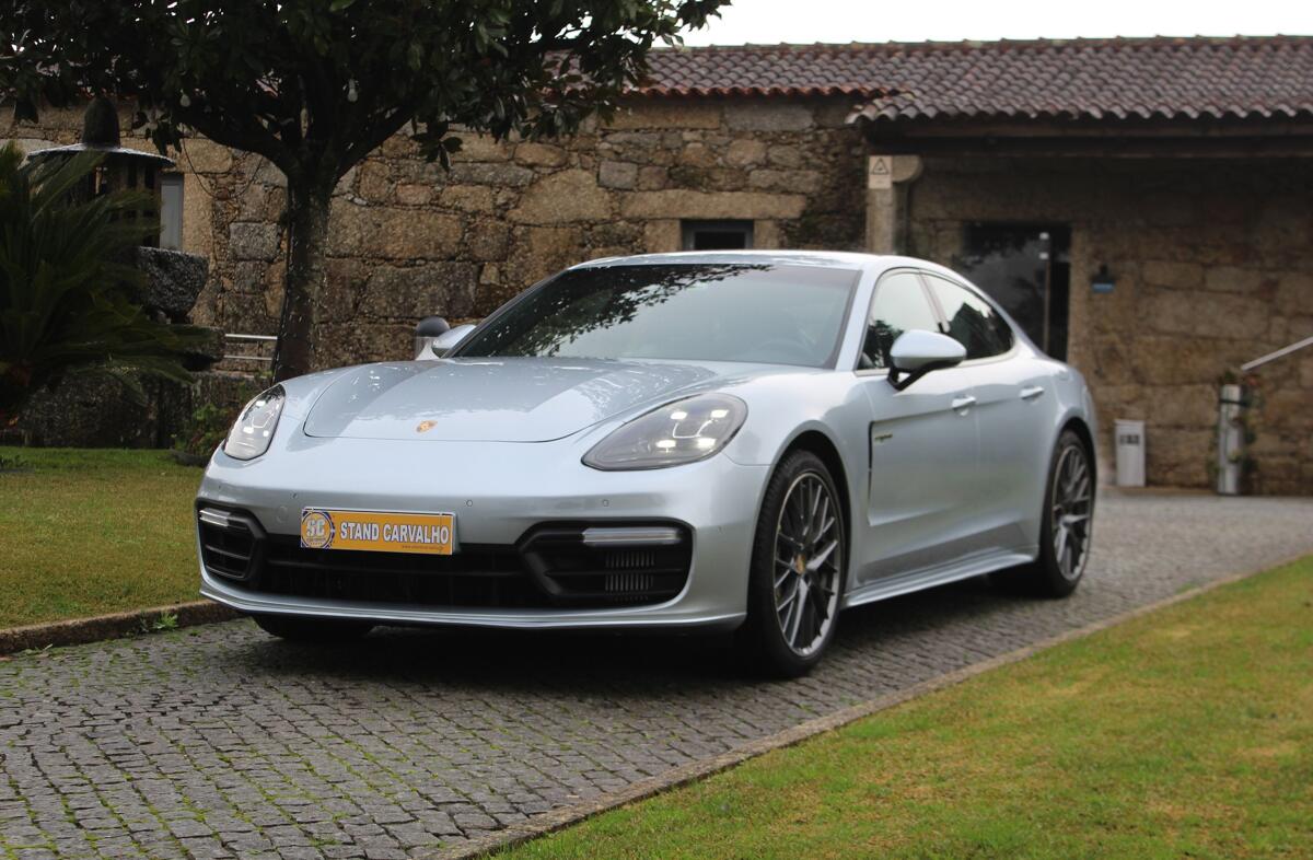 PORSCHE Panamera Turbo S E-Hybrid