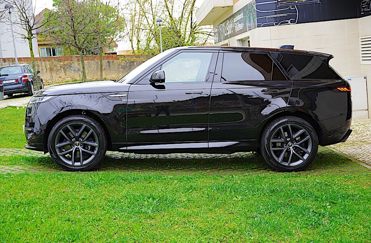 LAND ROVER Range Rover Sport 3.0 P460e Dynamic SE