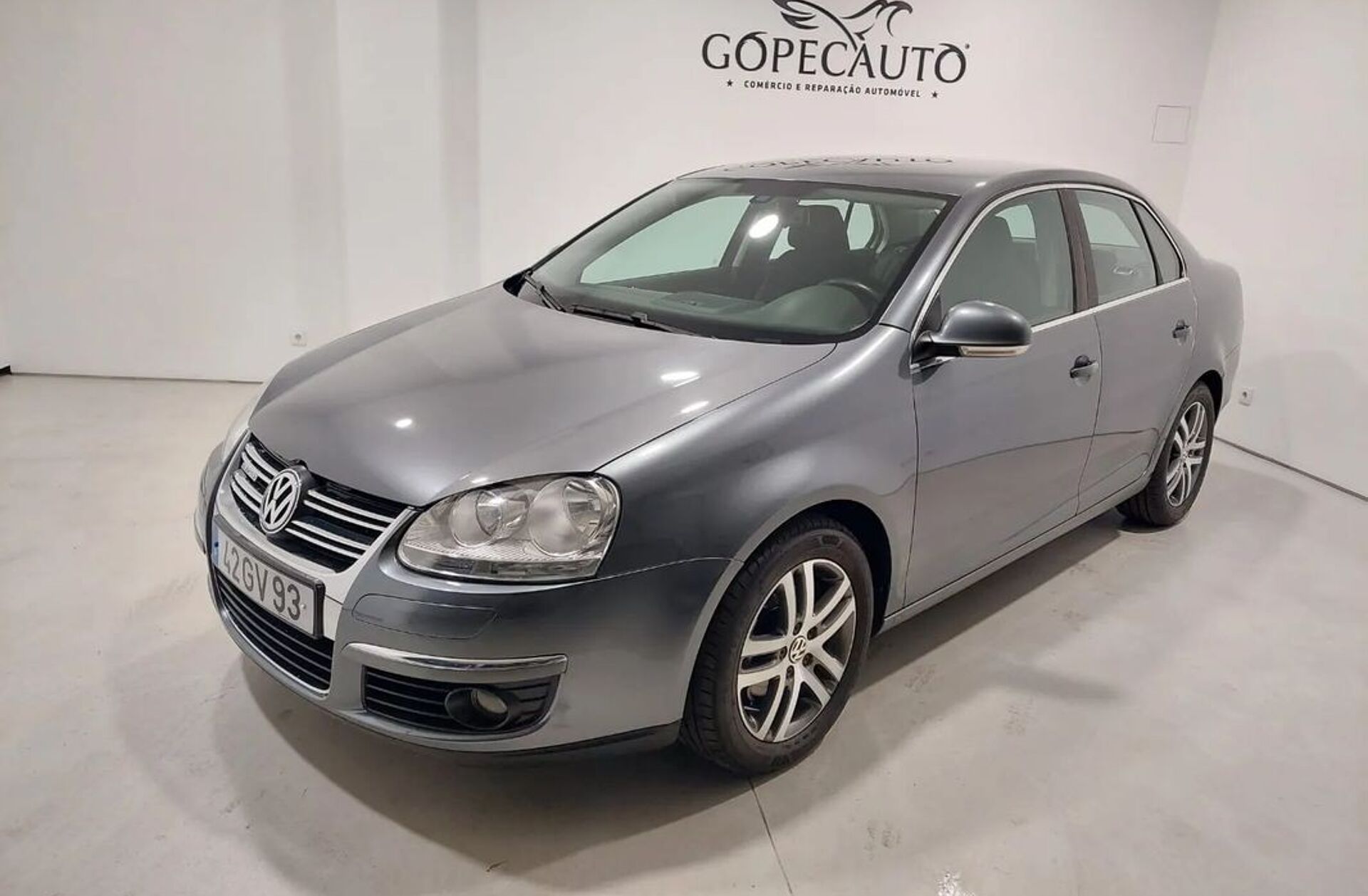 VOLKSWAGEN Jetta 1.9 TDi BlueM. Confortline