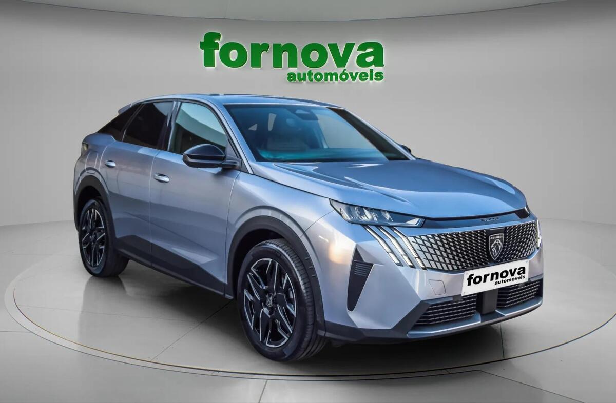 PEUGEOT 3008 1.2 Hybrid Allure e-DCS6