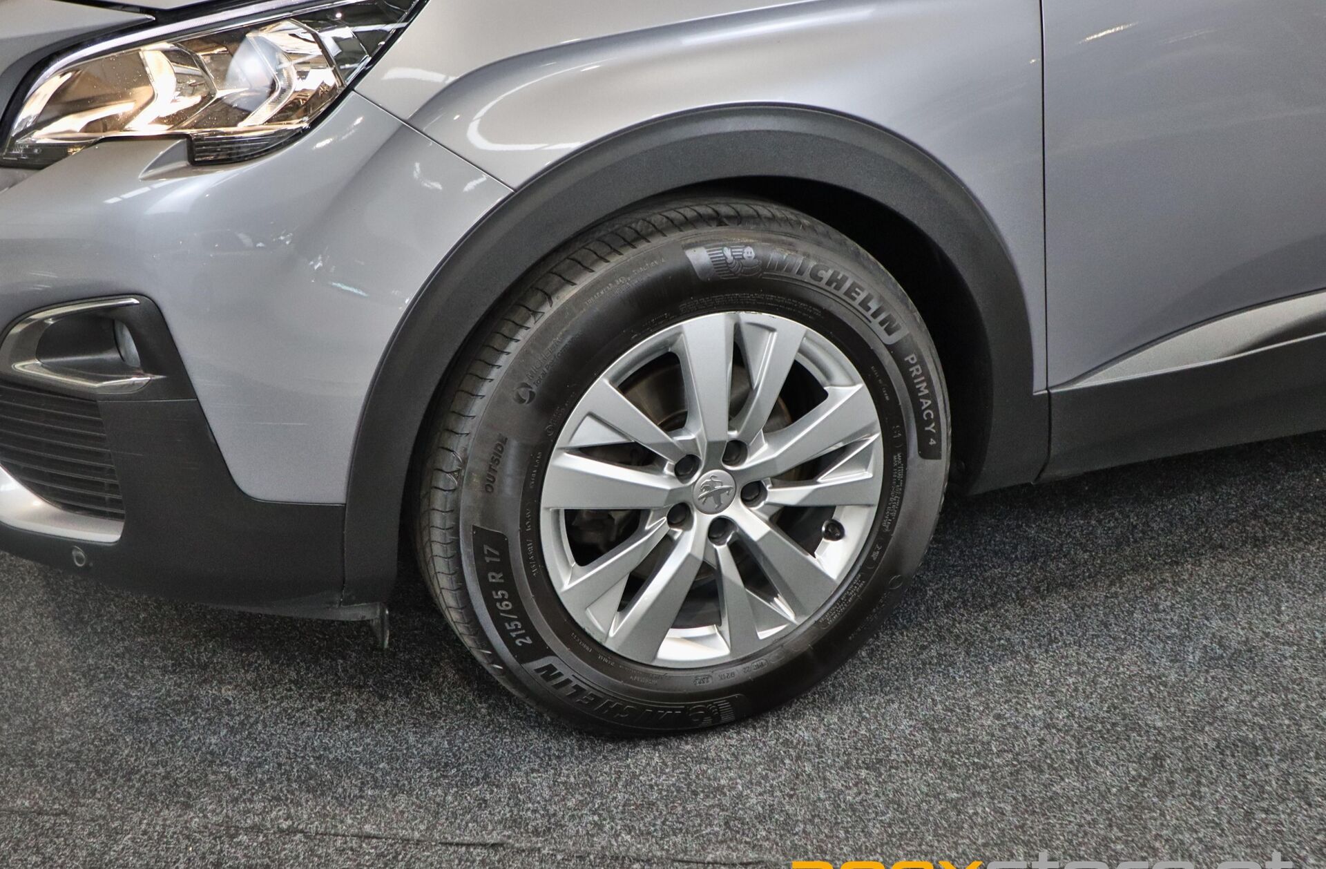 PEUGEOT 5008 1.5 BlueHDi Active Pack EAT8