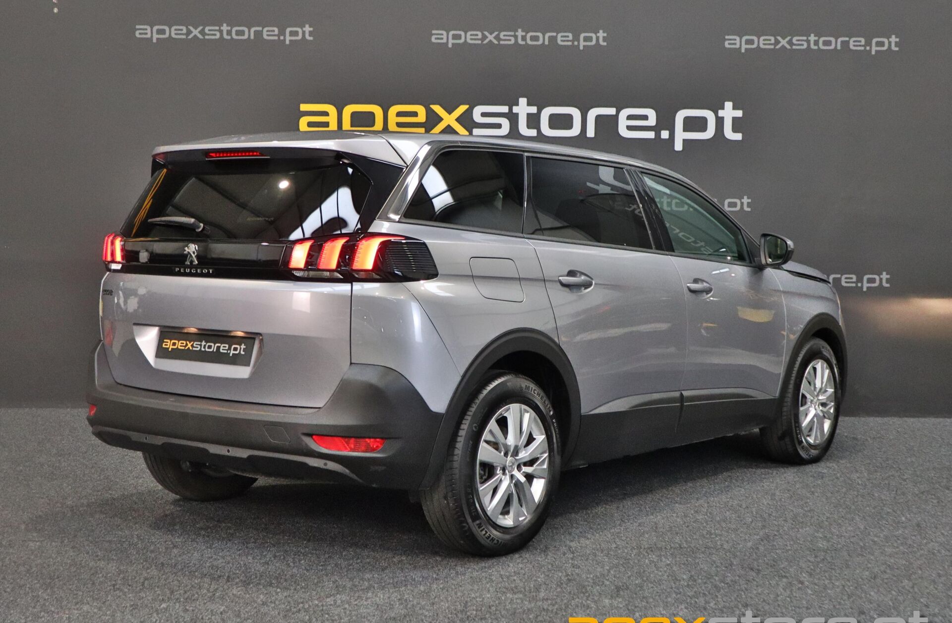 PEUGEOT 5008 1.5 BlueHDi Active Pack EAT8