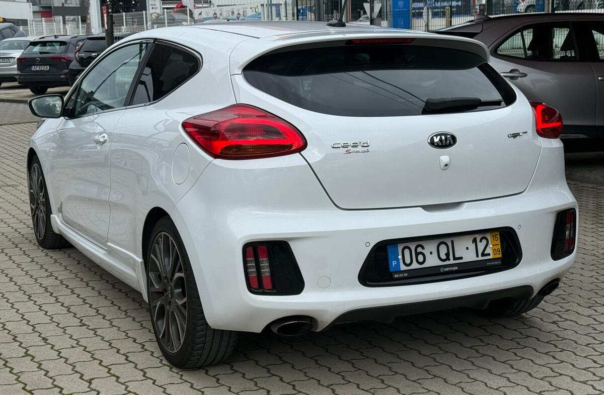 KIA Ceed 1.6 T-GDi GT
