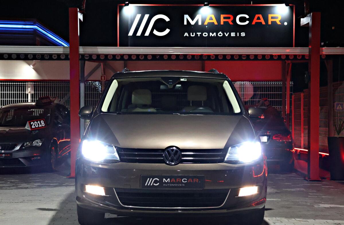 VOLKSWAGEN Sharan 2.0 TDi Highline DSG