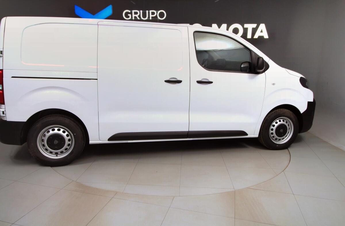 PEUGEOT Expert 1.5 BlueHDi Standard