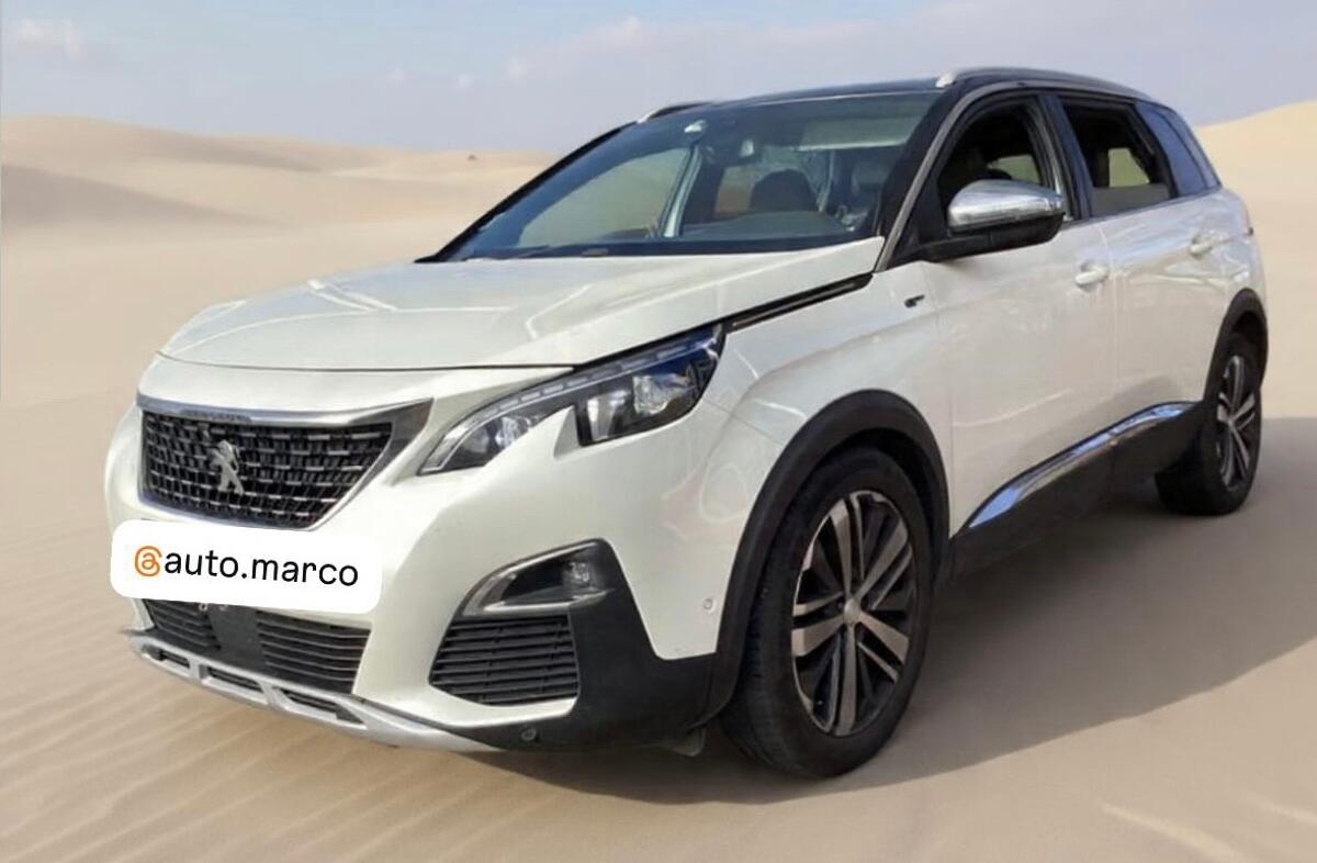 PEUGEOT 5008 2.0 BlueHDi GT EAT8