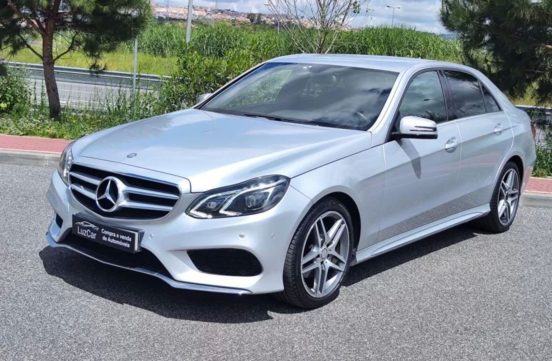 MERCEDES Classe E E 300 Bluetec Hybrid Avantgarde