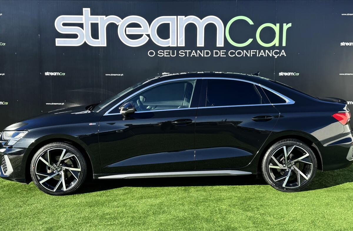 AUDI A3 30 TDI S line S tronic