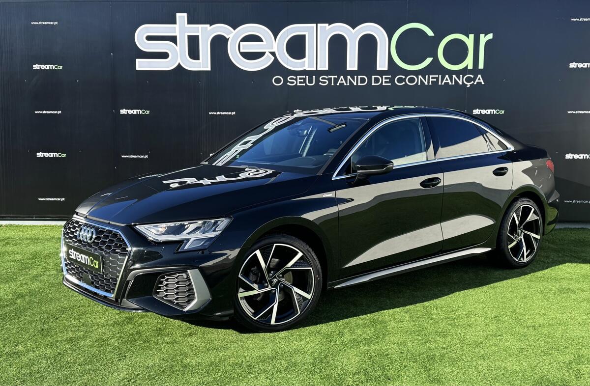 AUDI A3 30 TDI S line S tronic