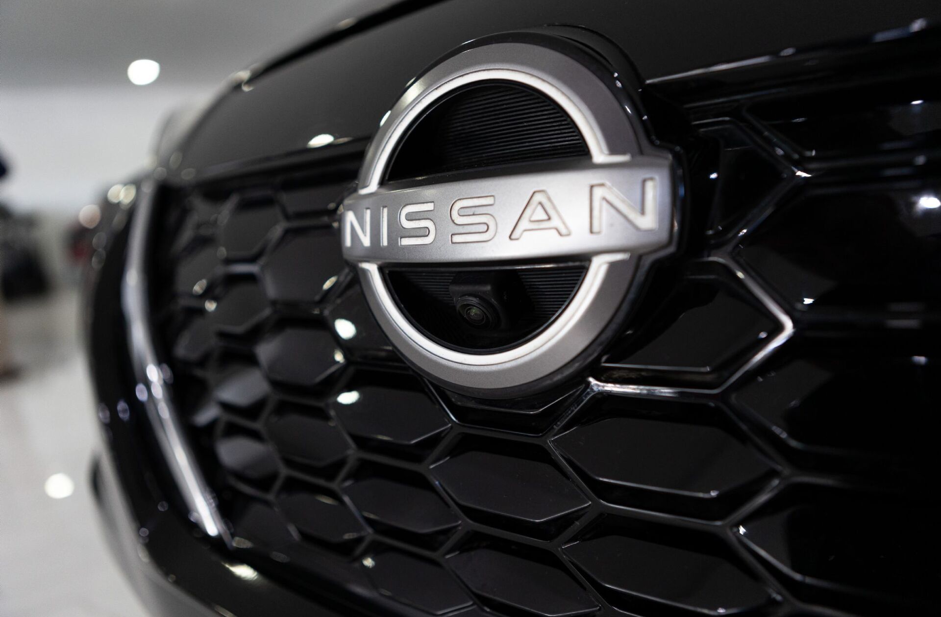 NISSAN Juke 1.6 Hybrid N-Design Black