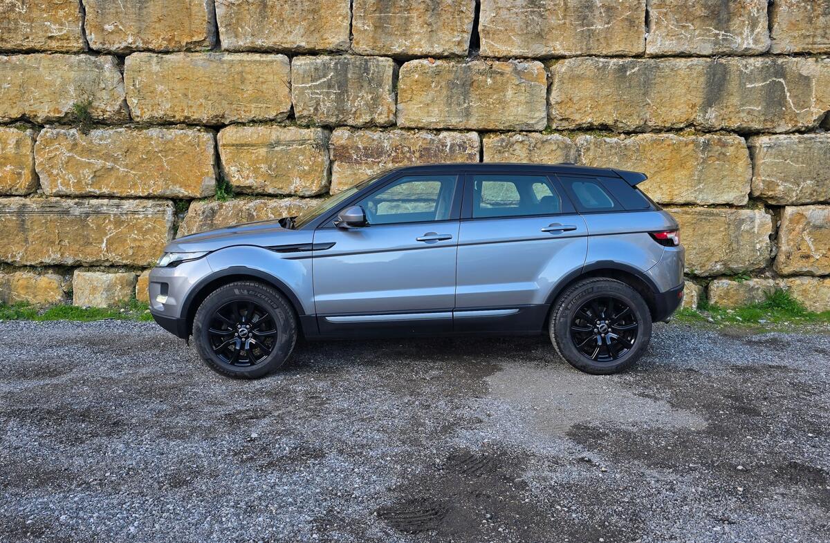 LAND ROVER Range Rover Evoque 2.2 eD4 Prestige