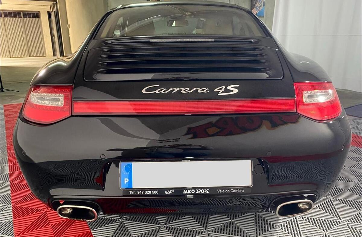 PORSCHE 911 Carrera 4 S PDK