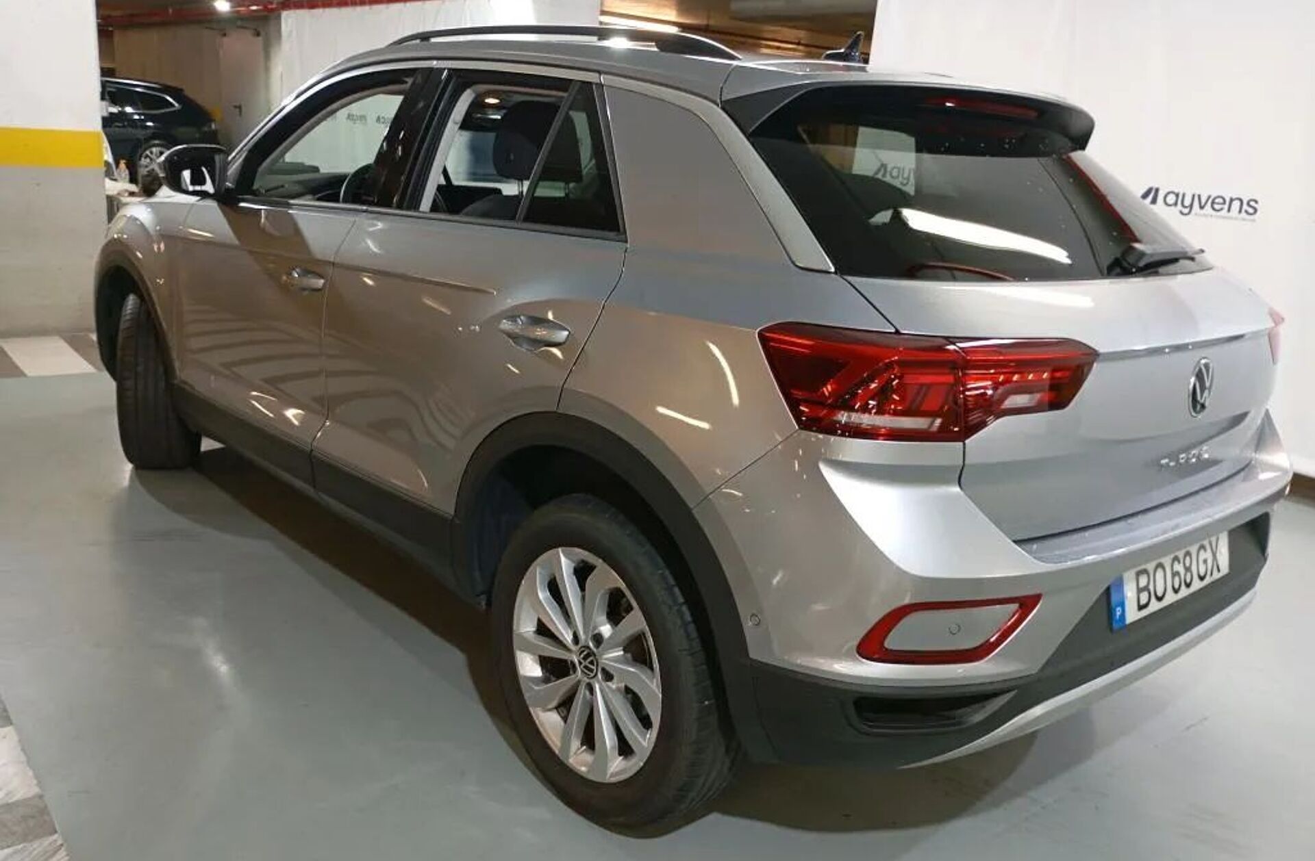 VOLKSWAGEN T-Roc 1.0 TSI Urban