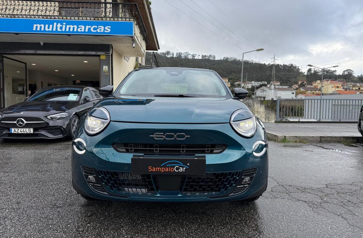 FIAT 600 1.2 Hybrid