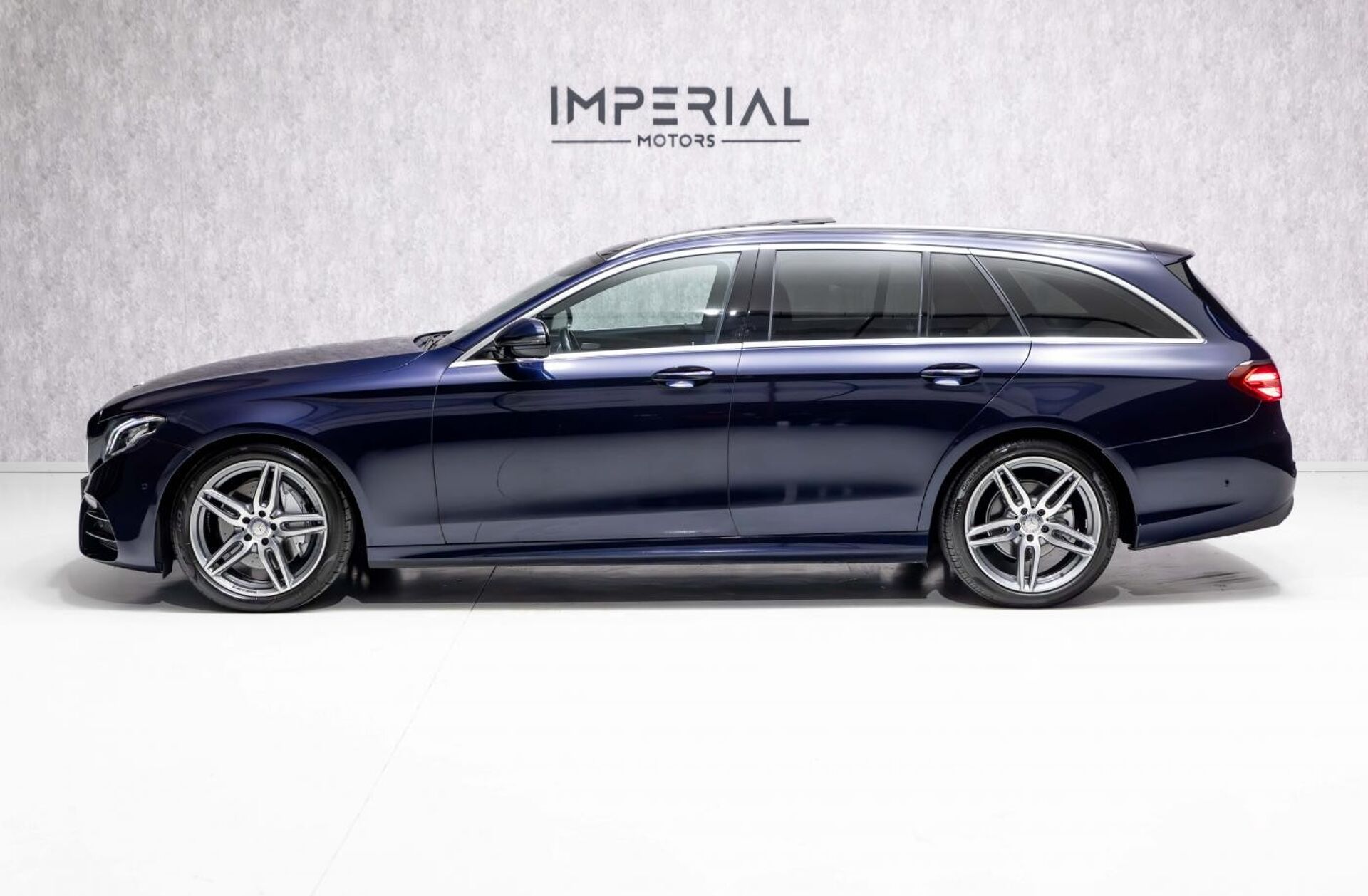 MERCEDES Classe E E 220 d AMG