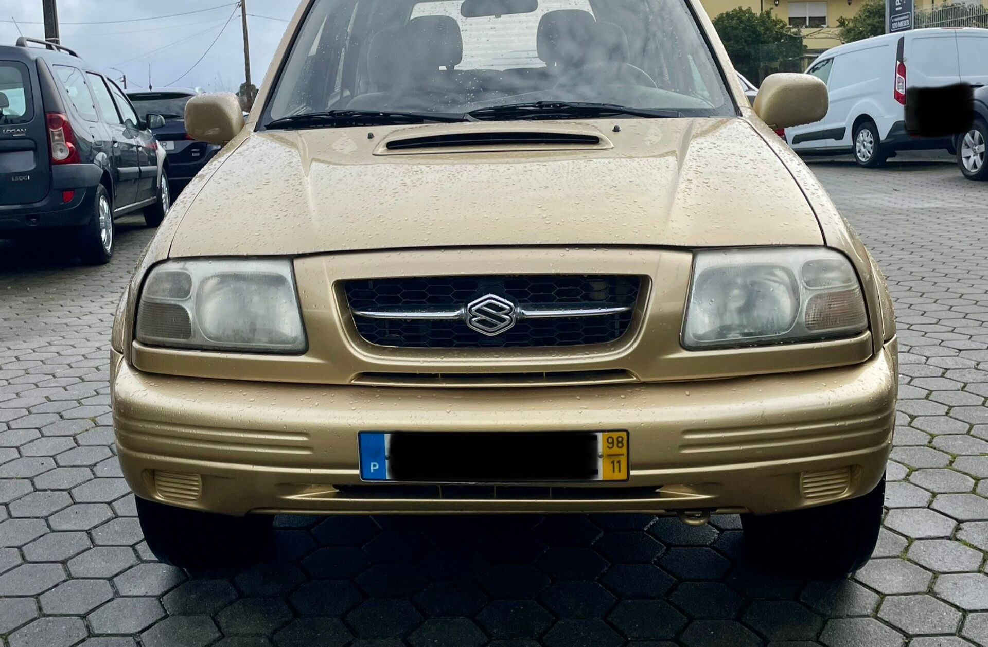 SUZUKI Grand Vitara Metal Top 2.0 TDi