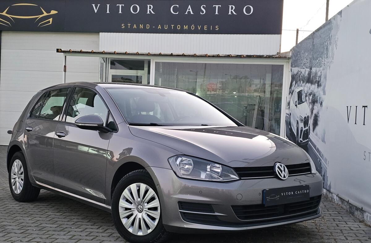 VOLKSWAGEN Golf 1.6 TDi Confortline
