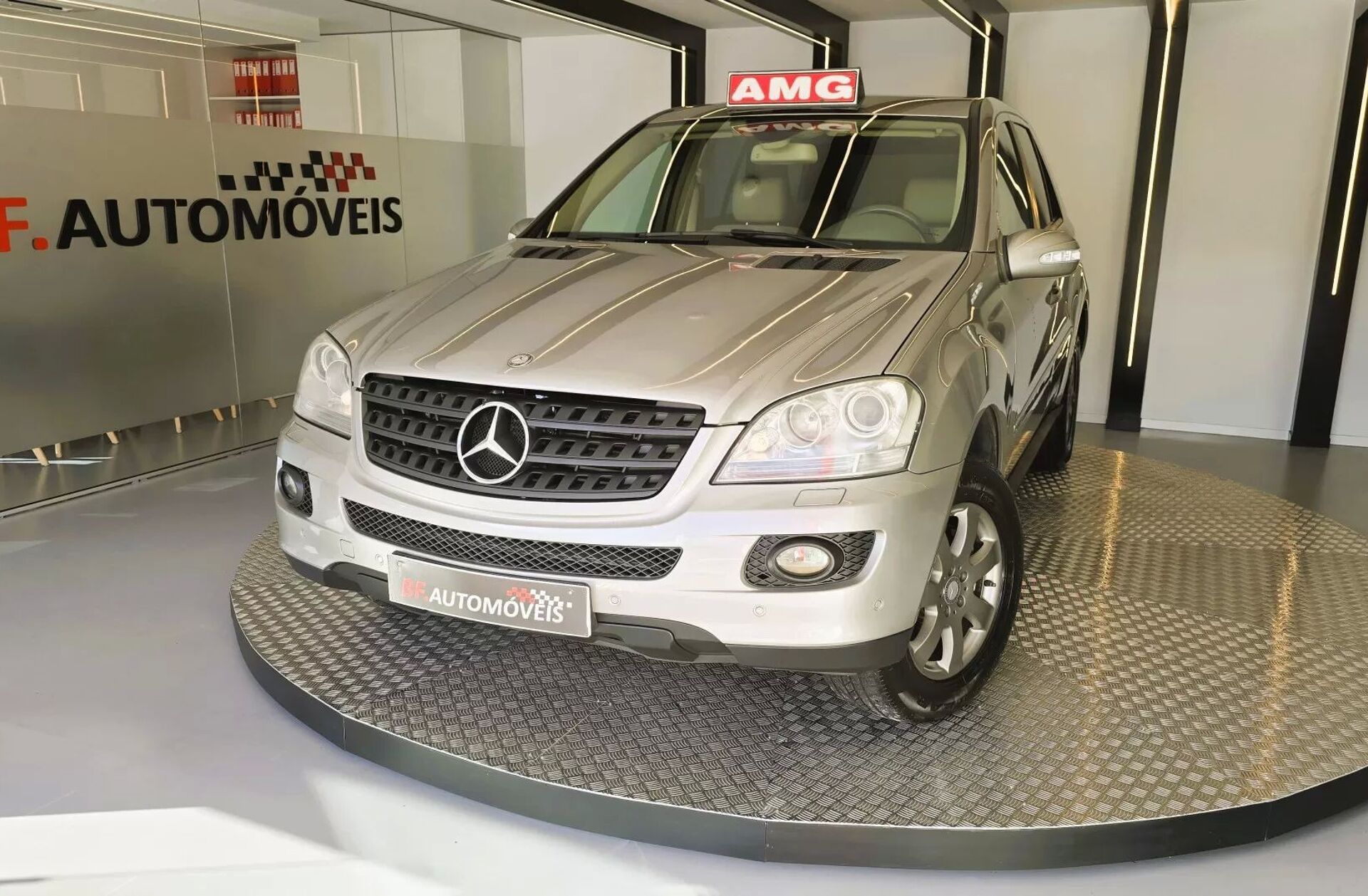 MERCEDES Classe M ML 320 CDi