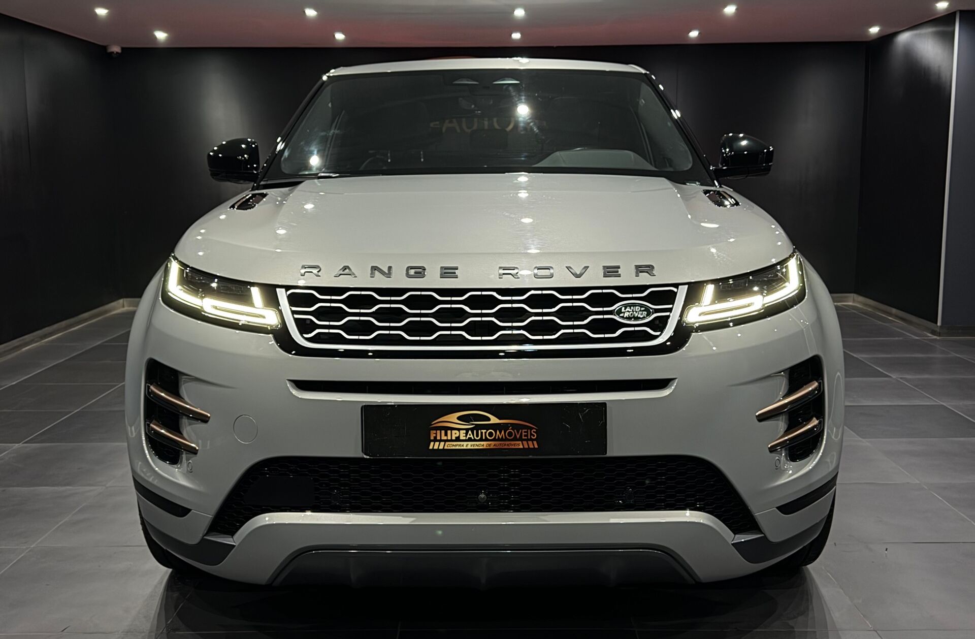 LAND ROVER Range Rover Evoque 1.5 P300e AWD R-Dynamic Auto