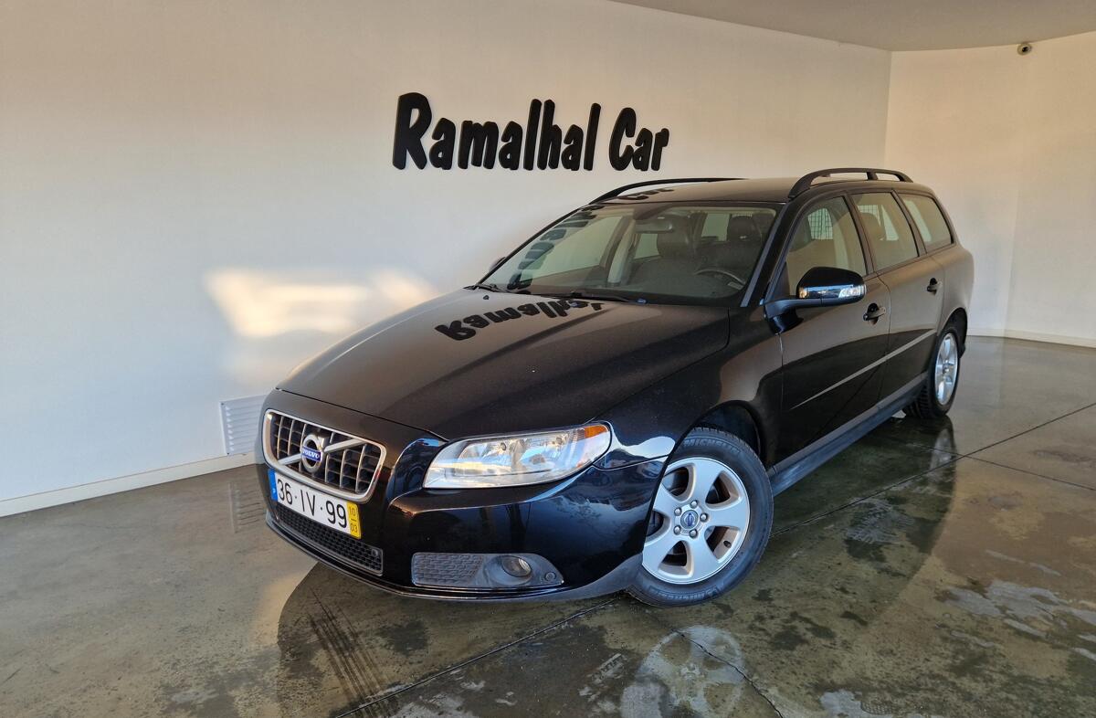 VOLVO V70 1.6 D Drive Kinetic