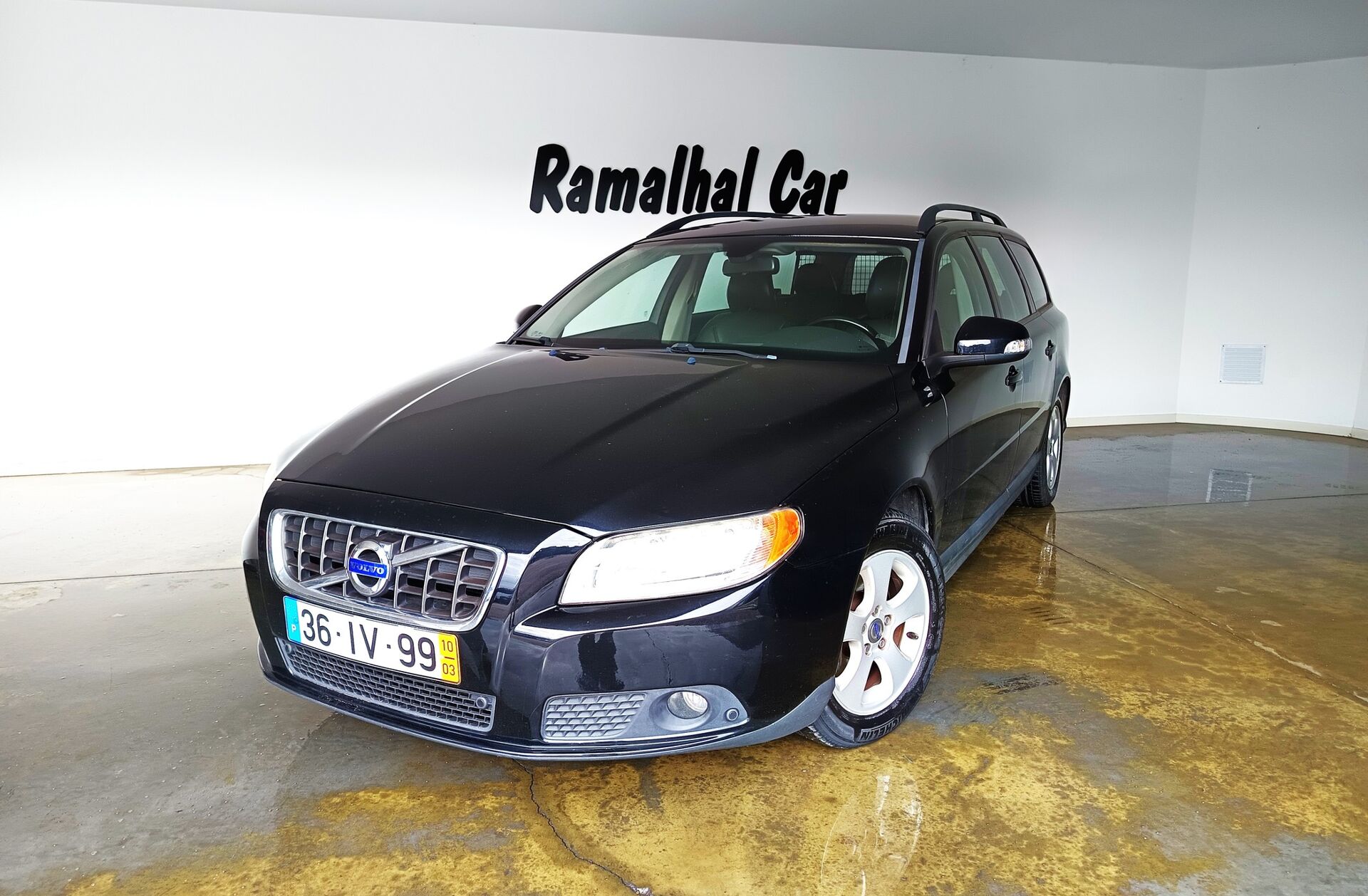VOLVO V70 1.6 D Drive Kinetic