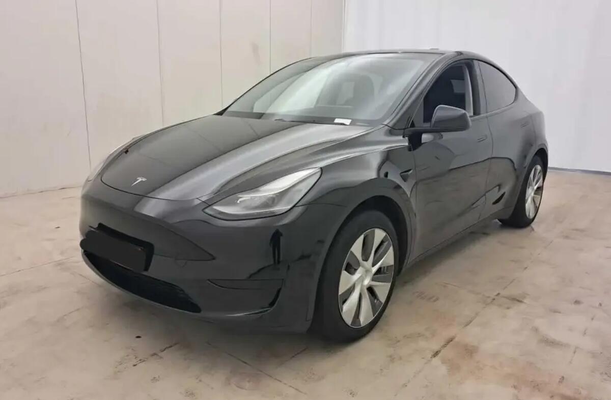 TESLA Model Y Tração Traseira
