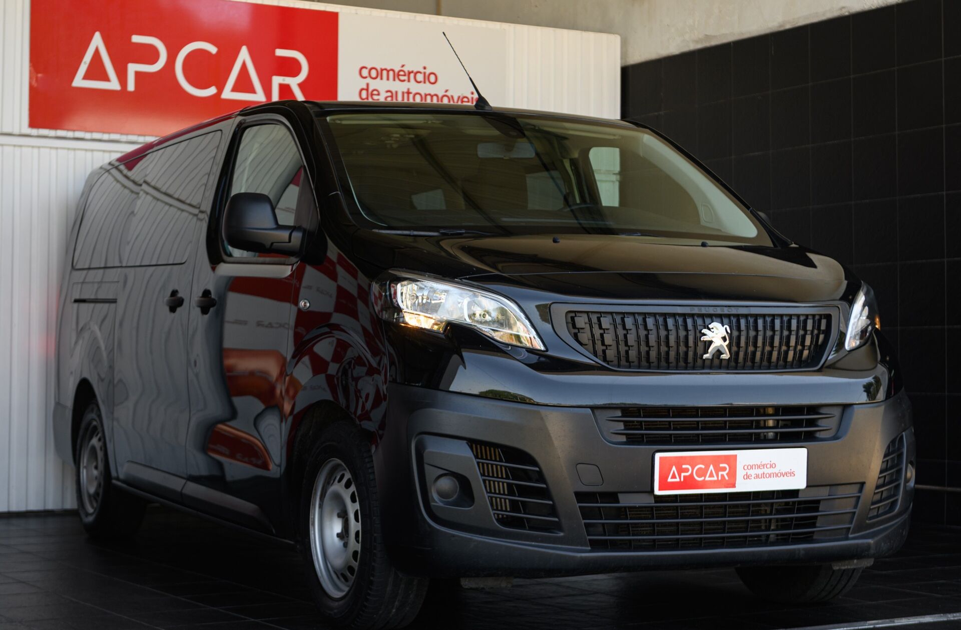 PEUGEOT Expert 1.5 BlueHDi Standard