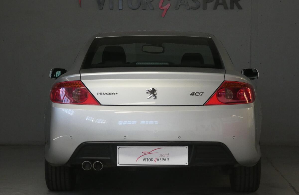 PEUGEOT 407 Coupé 2.7 HDi V6