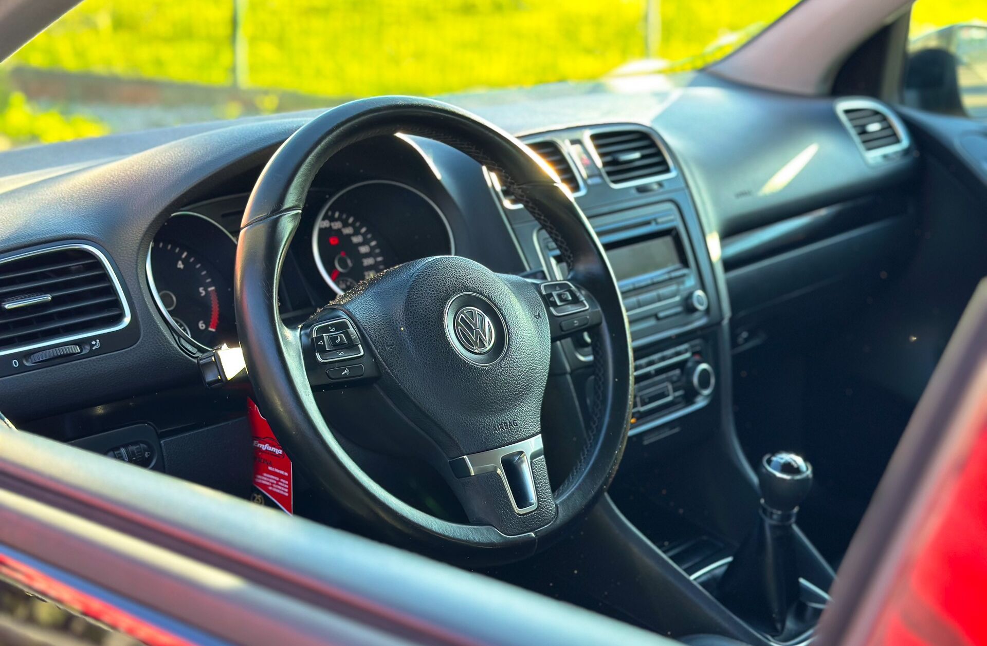 VOLKSWAGEN Golf 1.6 TDi Confortline